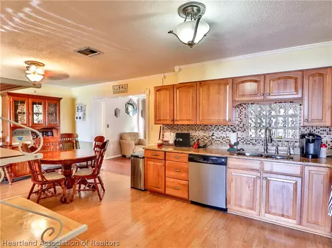 1103 E Dinner Lake Dr, Sebring, FL 33870 photo 22
