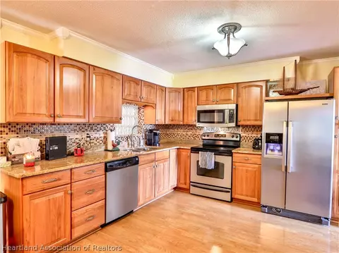 1103 E Dinner Lake Dr, Sebring, FL 33870 photo 4