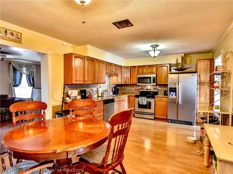 1103 E Dinner Lake Dr, Sebring, FL 33870 photo 5
