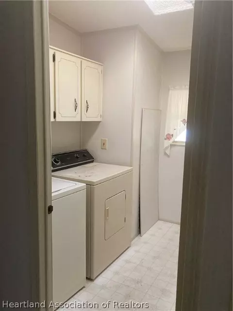 1747 Robin Ct, Sebring, FL 33870 photo 9