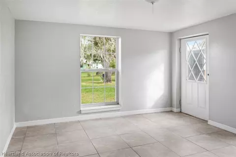 1525 Stenewahee Ave, Sebring, FL 33870 photo 5