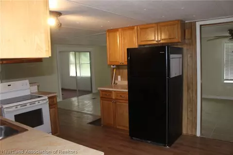 317 Catron Rd, Sebring, FL 33870 photo 12