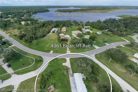 4361 Briarcliff Ave, Sebring, FL 33875 photo 2