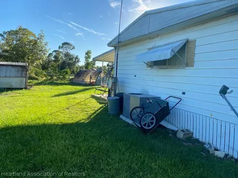 4361 Briarcliff Ave, Sebring, FL 33875 photo 13