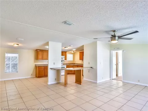1565 St Thomas Ave, Sebring, FL 33870 photo 5