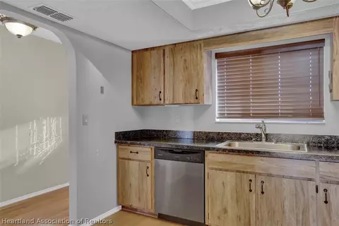 3706 Thunderbird Hill Cir, Sebring, FL 33872 photo 21