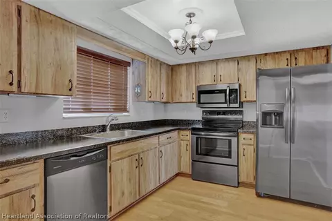 3706 Thunderbird Hill Cir, Sebring, FL 33872 photo 2