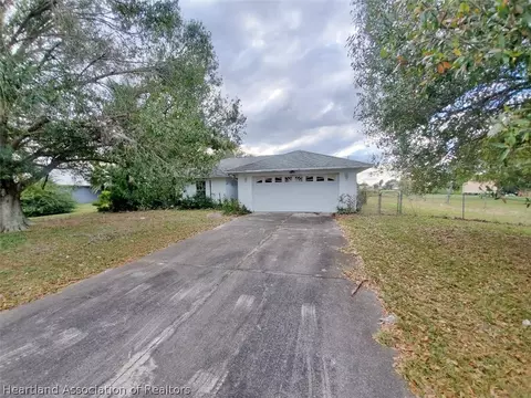 797 85th Ave, Okeechobee, FL 34974 photo 2