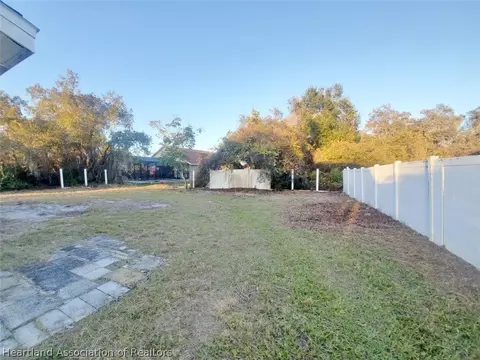 2406 Manatee Dr, Sebring, FL 33870 photo 18