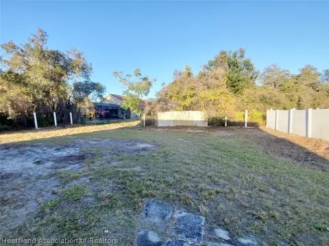 2406 Manatee Dr, Sebring, FL 33870 photo 17