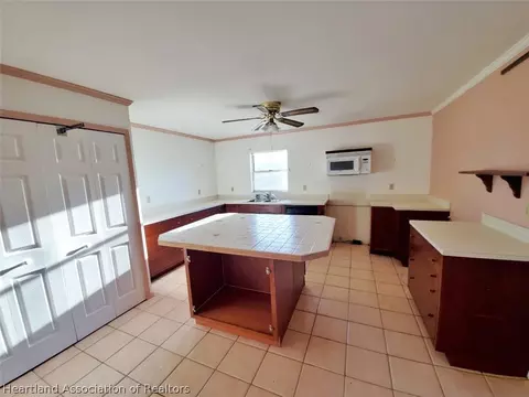 2406 Manatee Dr, Sebring, FL 33870 photo 6