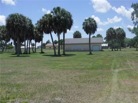 13670 16th Dr, Okeechobee, FL 34974 photo 1