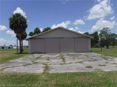 13670 16th Dr, Okeechobee, FL 34974 photo 9