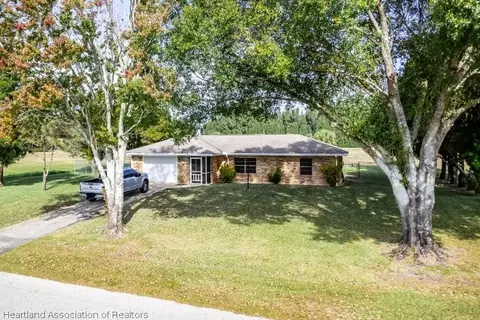8525 Andes Ct, Sebring, FL 33876 photo 4
