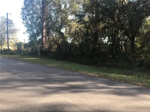 2401 Preston Ave, Sebring, FL 33875 photo 1