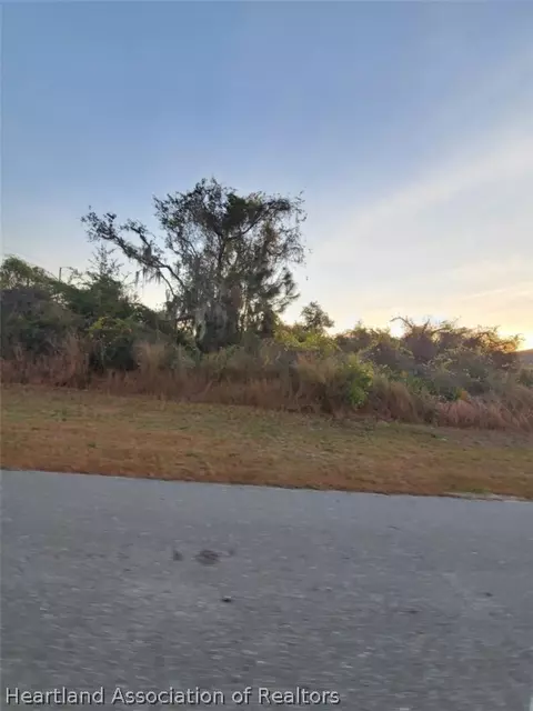4201 Shad Dr, Sebring, FL 33870 photo 1