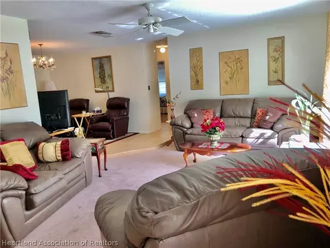 724 Golfside Ln, Sebring, FL 33870 photo 5