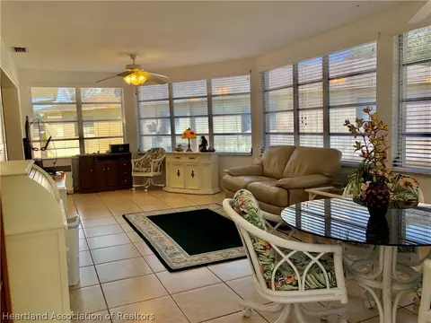 724 Golfside Ln, Sebring, FL 33870 photo 9