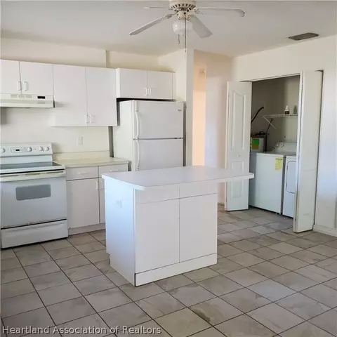 218 Spring Garden Rd, Sebring, FL 33870 photo 5