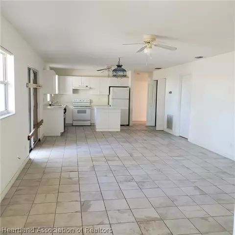 218 Spring Garden Rd, Sebring, FL 33870 photo 4