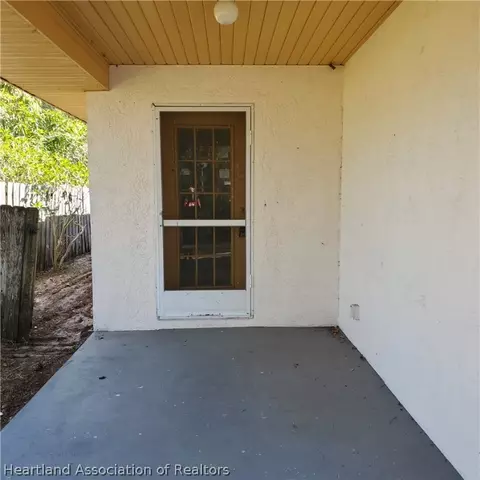 218 Spring Garden Rd, Sebring, FL 33870 photo 3