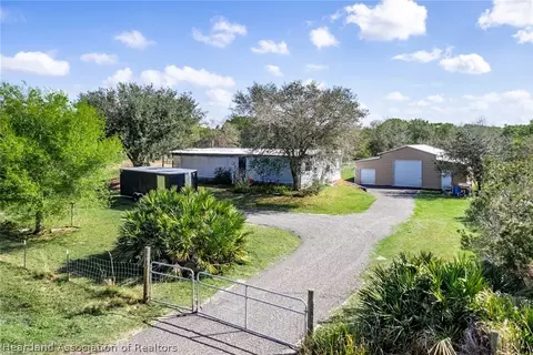 408 Serene Ln, Lorida, FL 33857 photo 2