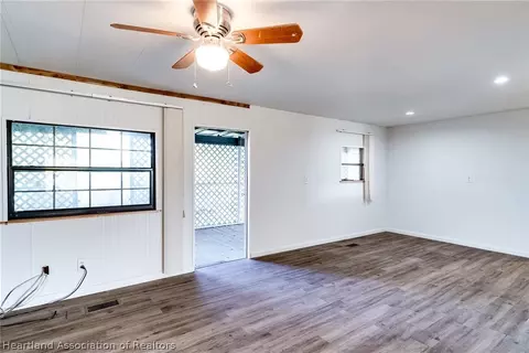 408 Serene Ln, Lorida, FL 33857 photo 4