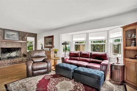 353 Racoon Ln, Lorida, FL 33857 photo 9