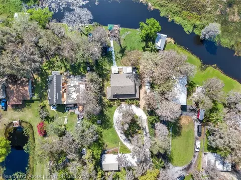 353 Racoon Ln, Lorida, FL 33857 photo 4