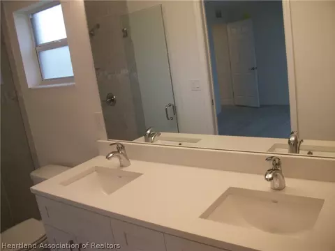 600 Spring Lake Blvd, Sebring, FL 33876 photo 10
