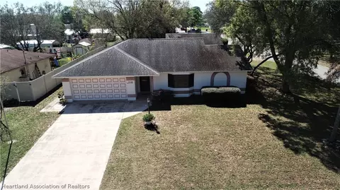 116 Robin Ave, Sebring, FL 33870 photo 2