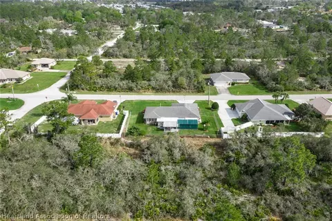 1941 Alan St, Sebring, FL 33875 photo 3