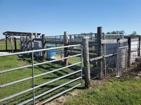 130 Angus Rd, Venus, FL 33960 photo 4