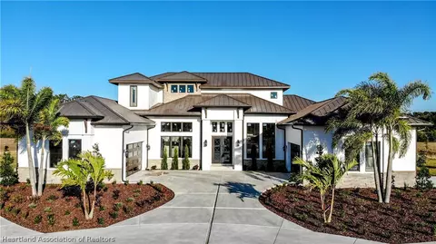 1010 Nesting View Dr, Sebring, FL 33875 photo 1