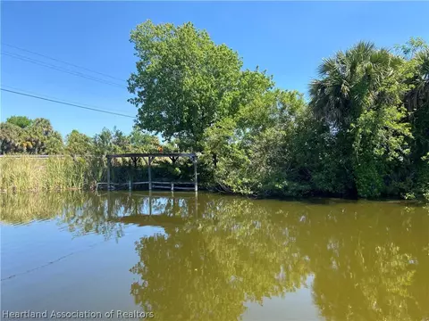 1023 8th St, Okeechobee, FL 34974 photo 5