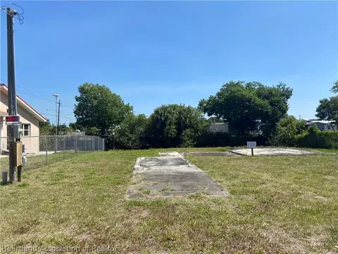 1023 8th St, Okeechobee, FL 34974 photo 1