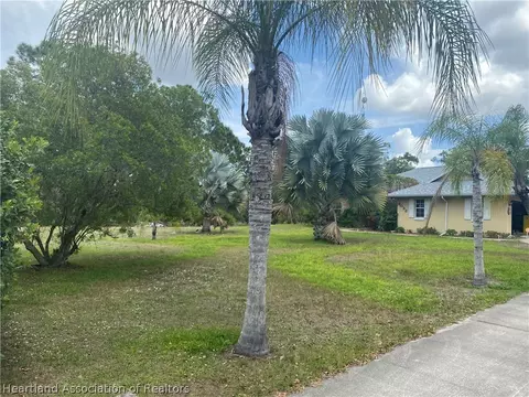 6032 Apple Rd, Sebring, FL 33875 photo 3