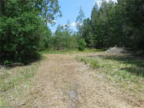 2317 Upson Ave, Lorida, FL 33857 photo 2