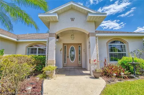 4242 Mandarin Rd, Sebring, FL 33875 photo 1