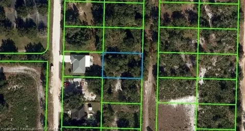3227 Grayce St, Sebring, FL 33875