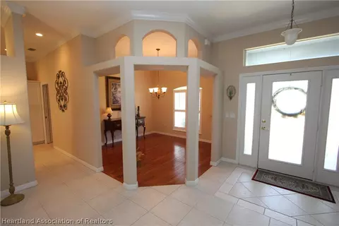 301 Sunset Dr, Sebring, FL 33870 photo 5