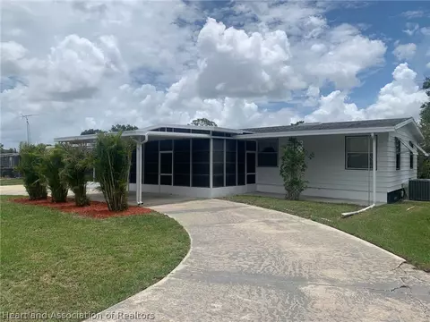 3012 Wallace Dr, Sebring, FL 33872 photo 2