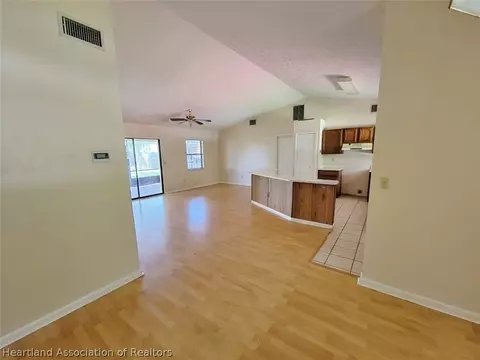 3815 Durango Ave, Sebring, FL 33872 photo 4
