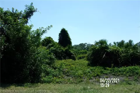 4701 Whiting Dr, Sebring, FL 33870 photo 1