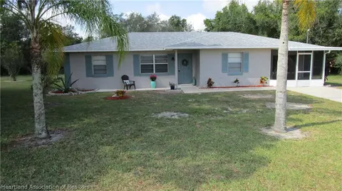 3735 Pineview Dr, Sebring, FL 33870 photo 1