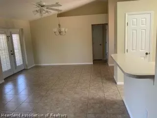 711 Summit Dr, Sebring, FL 33870 photo 4