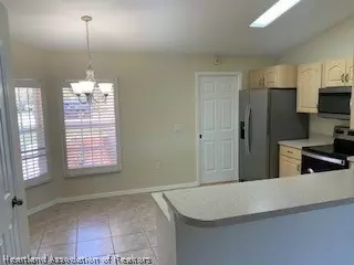 711 Summit Dr, Sebring, FL 33870 photo 3