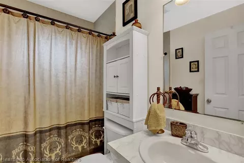 1225 Killarney Dr, Sebring, FL 33870 photo 14