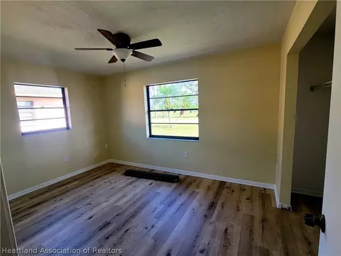 1215 Killarney Dr, Sebring, FL 33870 photo 9