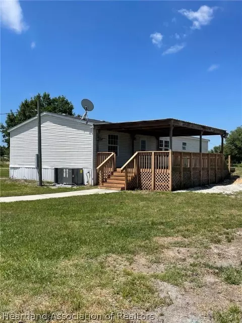 20792 Cesily Ln, Lorida, FL 33857 photo 1